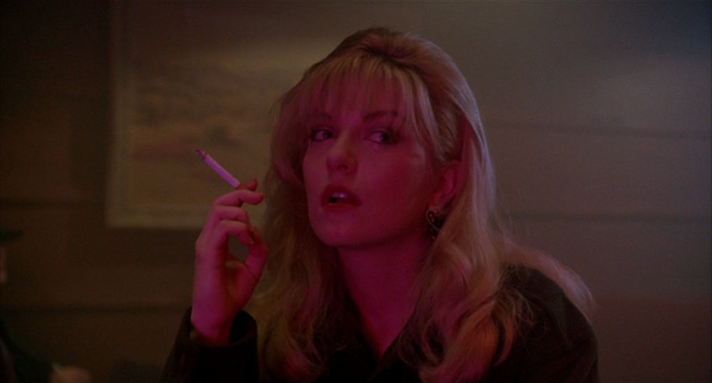 Огонь иди со мной, Лора Палмер идет во все тяжкие