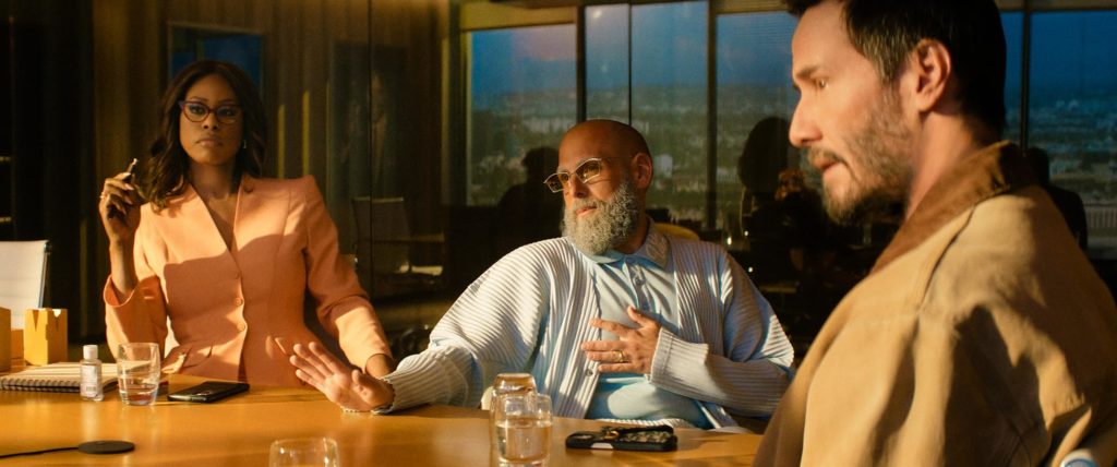 Айра Слитц (Джона Хилл) и Рив Хоук (Киану Ривз) в фильме Последствия 2026